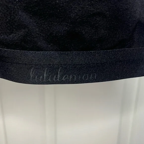 Excellent Used Condition Lululemon bralette - Picture 3 of 3